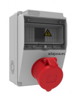 Power outlet box 7 IP44 modules with 32A 3P+N base