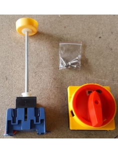 Three-phase disconnector switch 25A cabinet bottom 2